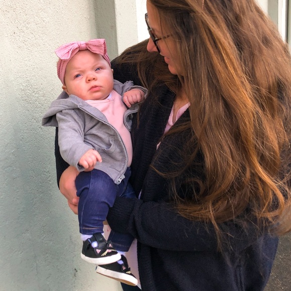 WELCOME TO MY CLOSET π - Picture 2 of 8